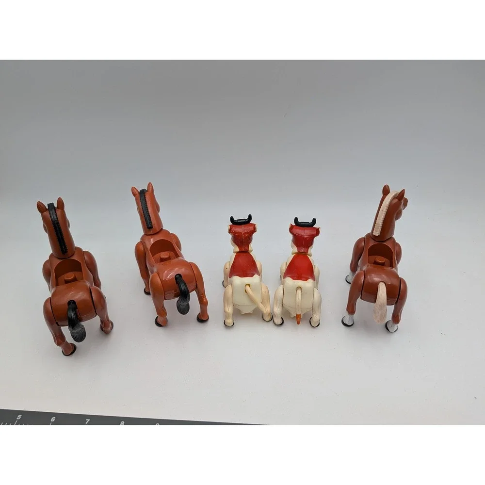 Playmates Toy Farm Animals Horse‎ Cow Lot Hong Kong